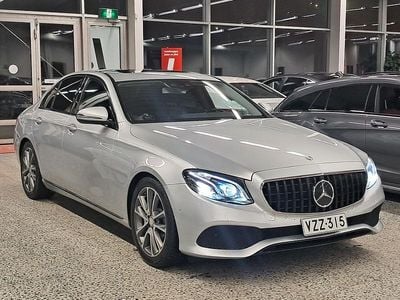 Harmaa Käytetty 2017 Mercedes E350 Business Sedan | 31 500 € (Hieman kallis)
