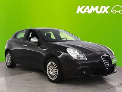 Käytetty Alfa Romeo Giulietta Edizione Speciale 163 HP (119 kW) 2013 Musta Viistoperä