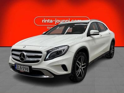 Valkoinen Käytetty 2016 Mercedes GLA200 Urban Katumaasturi | 19 490 € (Perustarjous)