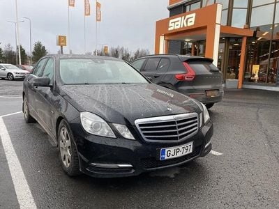 Mercedes E200