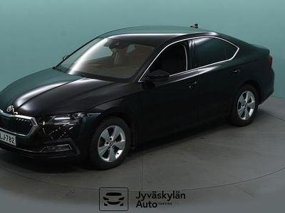 Musta Käytetty 2022 Skoda Octavia Style Sedan | 23 750 € (Perustarjous)