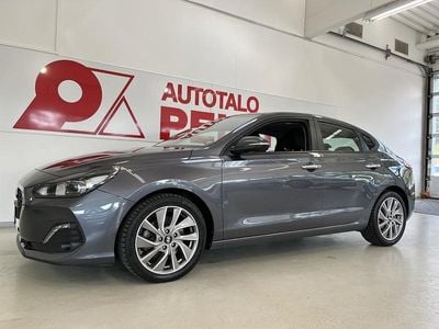 Harmaa Käytetty 2018 Hyundai i30 Comfort Viistoperä | 15 390 € (Hieman kallis)