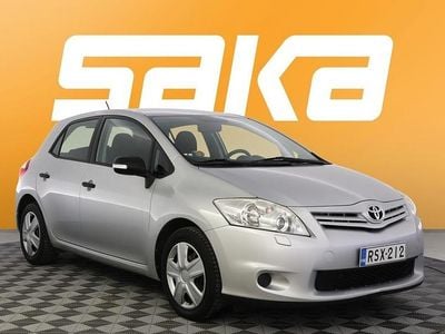 Käytetty 2010 Toyota Auris Terra Viistoperä | 8 400 € (Hyvä tarjous)