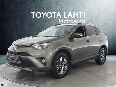 Käytetty 2017 Toyota RAV4 Hybrid Edition Katumaasturi | 21 990 € (Perustarjous)