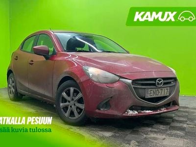 Käytetty Mazda 2 Touring 90 HP (66 kW) 2015 Punainen Sedan