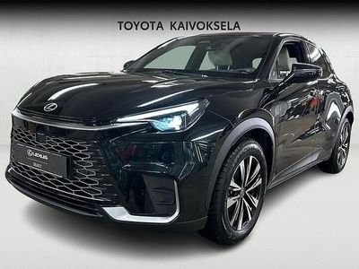 Käytetty Lexus LBX Launch Edition 136 HP (100 kW) 2025 Musta Katumaasturi