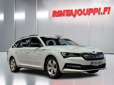 Käytetty Skoda Superb Business Line 218 HP (160 kW) 2023 Farmari