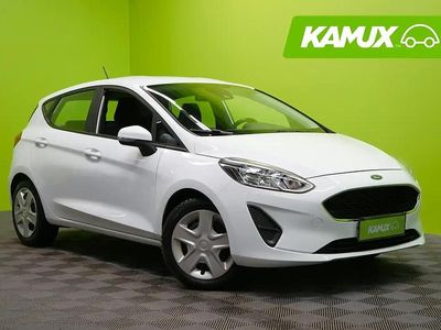Valkoinen Käytetty 2018 Ford Fiesta Trend Sedan | 8 470 € (Perustarjous)