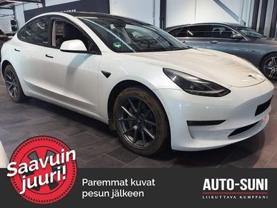 Käytetty Tesla Model 3 258 kW (351 HP) 2021 Sedan
