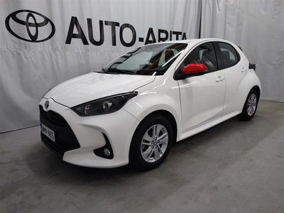 Toyota Yaris Hybrid