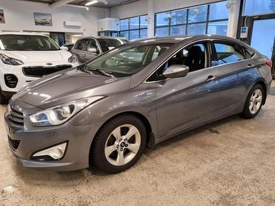 Käytetty Hyundai i40 Style 116 HP (85 kW) 2013 Harmaa Sedan