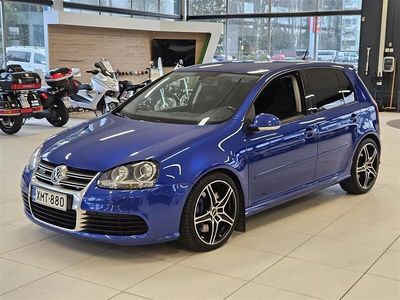 Sininen Käytetty 2006 VW Golf V R Viistoperä | 15 990 €