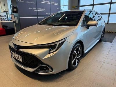 Käytetty Toyota Corolla Edition 140 HP (102 kW) 2025 Hopea Farmari