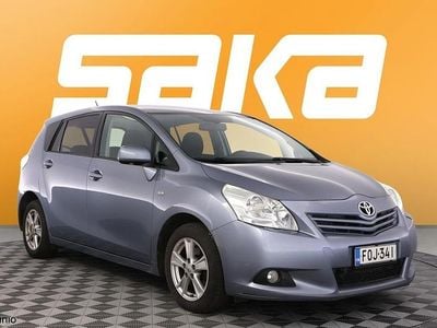 Käytetty 2010 Toyota Verso Edition Tila-auto | 10 900 € (Perustarjous)