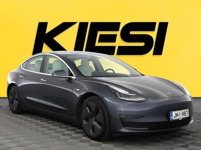 Käytetty Tesla Model 3 366 kW (498 HP) 2019 Sedan
