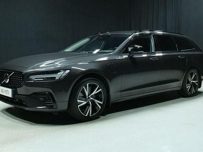 Harmaa Käytetty 2025 Volvo V90 Plus Farmari | 49 900 € (Kallis)
