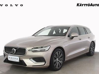 Met. ruskea (beige) Käytetty 2023 Volvo V60 Plus Farmari | 43 900 € (Hieman kallis)