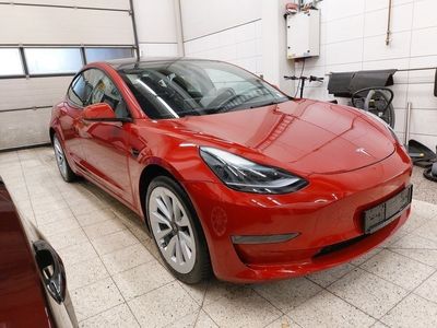 käytetty Tesla Model 3 Long Range AWD - 3kk lyhennysvapaa