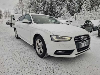 Käytetty Audi A4 Business 170 HP (125 kW) 2012 Valkoinen Farmari