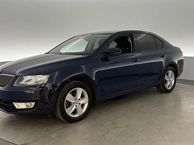 Käytetty 2013 Skoda Octavia Ambition Viistoperä | 9 690 € (Hieman kallis)