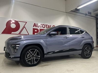 Käytetty Hyundai Kona Premium 160 kW (218 HP) 2024 Sininen Katumaasturi