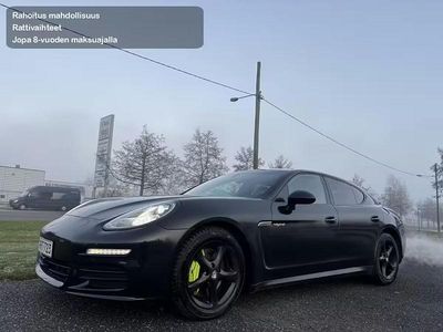Käytetty 2014 Porsche Panamera S E-Hybrid Sedan | 27 900 €