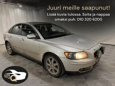 Käytetty Volvo S40 Momentum 220 HP (161 kW) 2006 Sedan