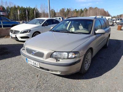 käytetty Volvo V70 2,4T