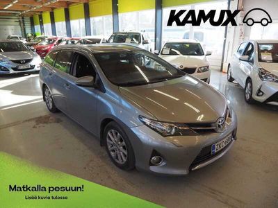 käytetty Toyota Auris 