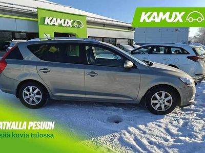 Käytetty Kia Ceed Sportswagon Active 124 HP (91 kW) 2012 Hopea / harmaa Farmari