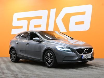 käytetty Volvo V40 D2 Momentum E ** TULOSSA! / Navigaattori / Digimittaristo / LED-ajovalot / Pysäköintitutkat / Lämmitettävä tuulilasi **