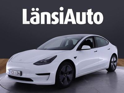 Käytetty 2021 Tesla Model 3 Standard Range Plus Sedan | 20 950 € (Perustarjous)