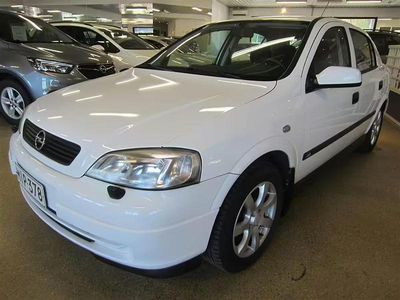 Käytetty Opel Astra Club 68 HP (50 kW) 1999 Valkoinen Viistoperä