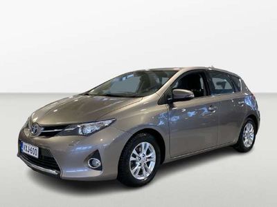 käytetty Toyota Auris Hybrid 