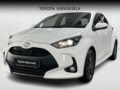 Käytetty Toyota Yaris Hybrid 116 HP (85 kW) 2025 Valkoinen Viistoperä
