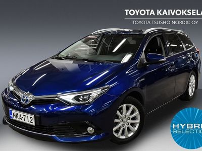 käytetty Toyota Auris Touring Sports 1,8 Hybrid Active** Easy 3,95% + kulut / Suomi-auto / turva 12kk **