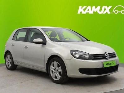 Hopea / harmaa Käytetty 2010 VW Golf VI Comfortline Viistoperä | 8 990 € (Perustarjous)