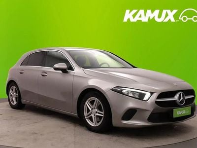 Hopea / harmaa Käytetty 2020 Mercedes A180 Business Sedan | 16 980 € (Supertarjous)