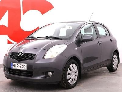 Harmaa Käytetty 2008 Toyota Yaris Viistoperä | 7 490 € (Perustarjous)