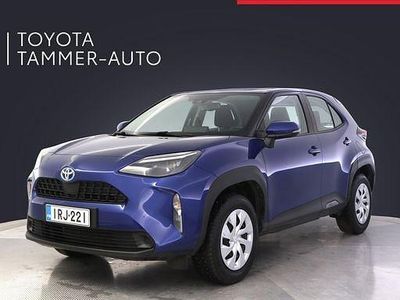 Sininen Käytetty 2023 Toyota Yaris Cross Active Katumaasturi | 26 480 € (Perustarjous)