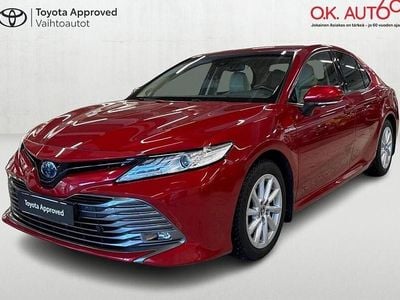 Käytetty Toyota Camry Business Edition 178 HP (130 kW) 2021 Punainen Sedan