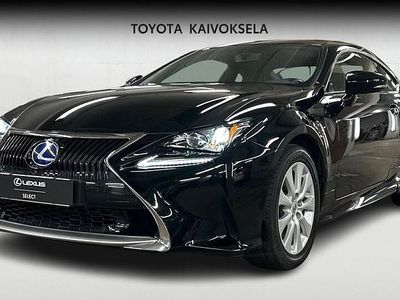 Käytetty 2017 Lexus RC300h Coupe - kaksiovinen | 28 490 €