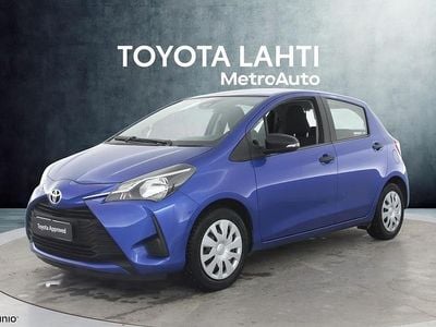 Käytetty Toyota Yaris Life 72 HP (52 kW) 2020 Sininen Viistoperä