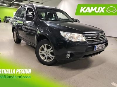 Käytetty Subaru Forester 150 HP (110 kW) 2010 Hopea / harmaa Katumaasturi