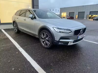 Volvo V90 CC