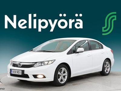 Käytetty Honda Civic Comfort 141 HP (103 kW) 2013 Sedan