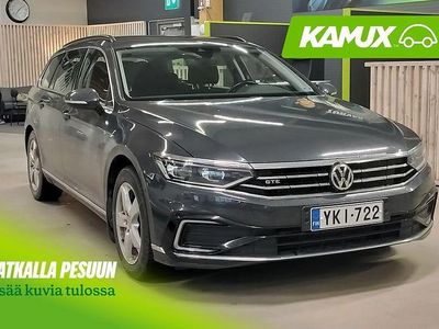 Hopea / harmaa Käytetty 2020 VW Passat GTE Farmari | 17 990 € (Perustarjous)