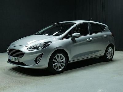 Harmaa Käytetty 2017 Ford Fiesta Titanium Viistoperä | 9 800 € (Perustarjous)