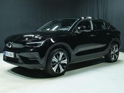 Musta Käytetty 2023 Volvo C40 Core Katumaasturi | 33 900 € (Perustarjous)