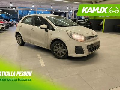 Käytetty Kia Rio LX 84 HP (61 kW) 2015 Valkoinen Sedan